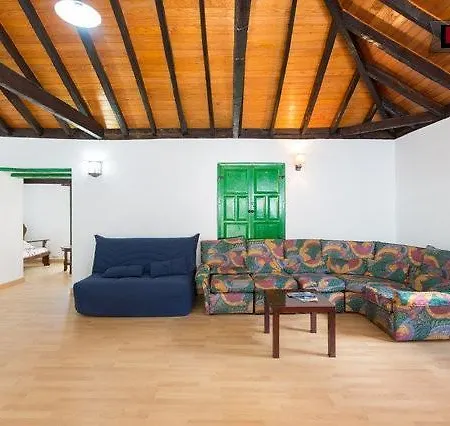 Casa Aureliano Patio Canario Feriehus